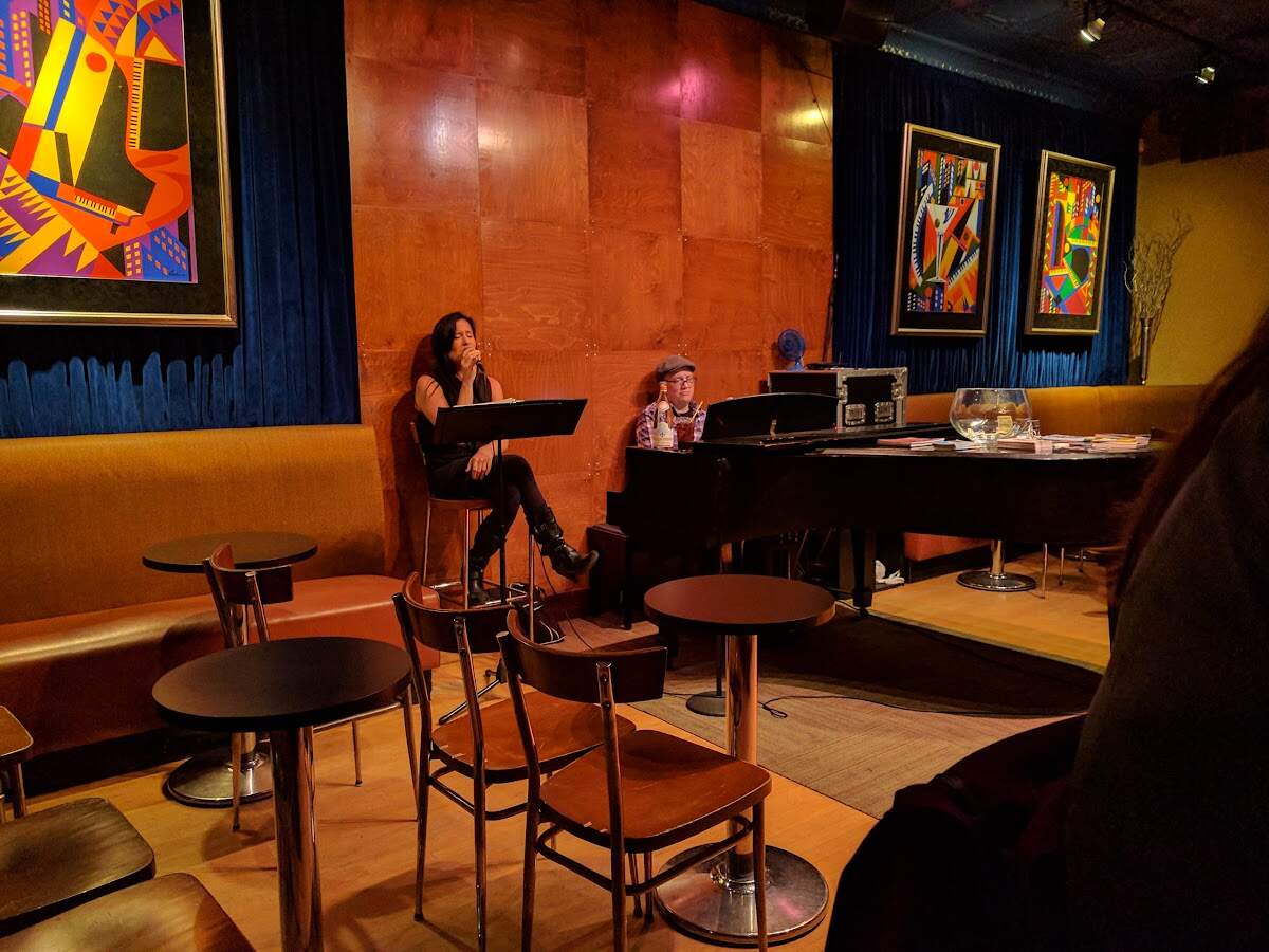 Davenport's Piano Bar And Cabaret